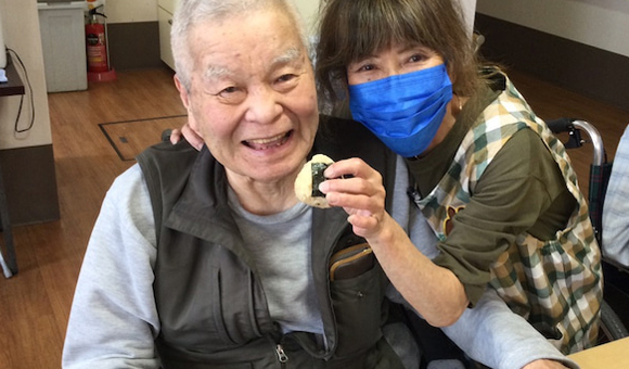 山梨の介護求人 笑顔