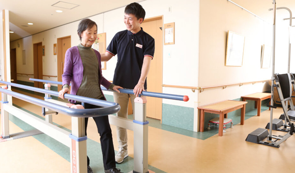 リハビリの専門知識などプラスα身につく(フロンティアの介護 名古屋の介護求人)
