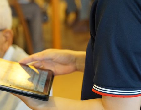 フロンティアの介護 ICT